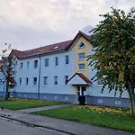 Dm & - Dosborn 5-9 *