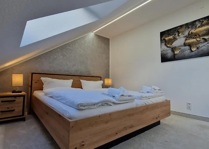 Dm & - Dosborn 5-9 アパート *